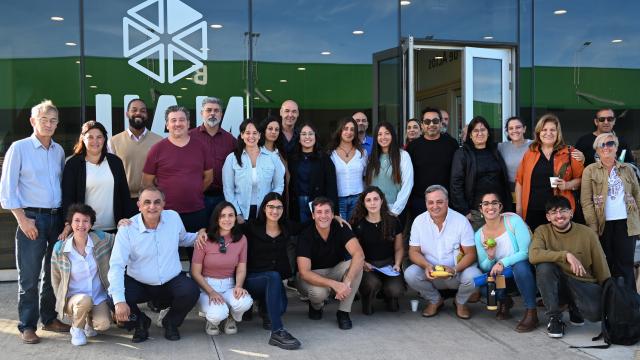 personas asistentes en la mesa intermunicipal de turismo 