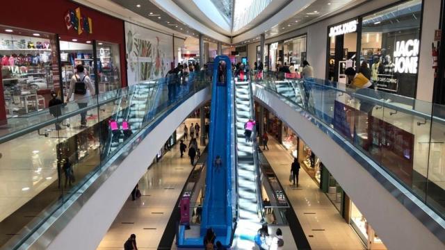 Foto del interior del shopping